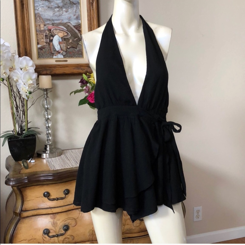 LF NWT Seek the label black romper